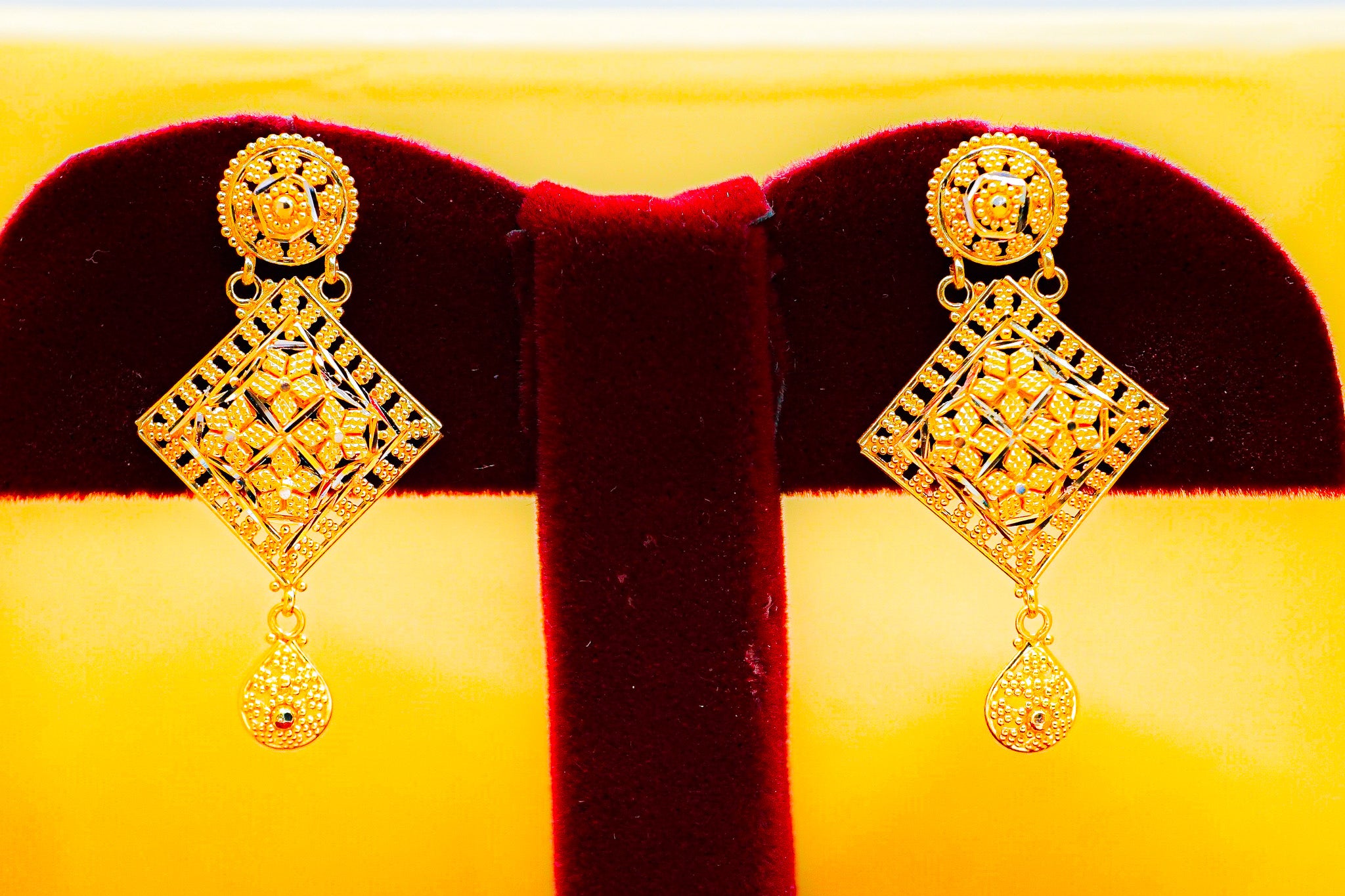 22k Gold Earing 8.81 g