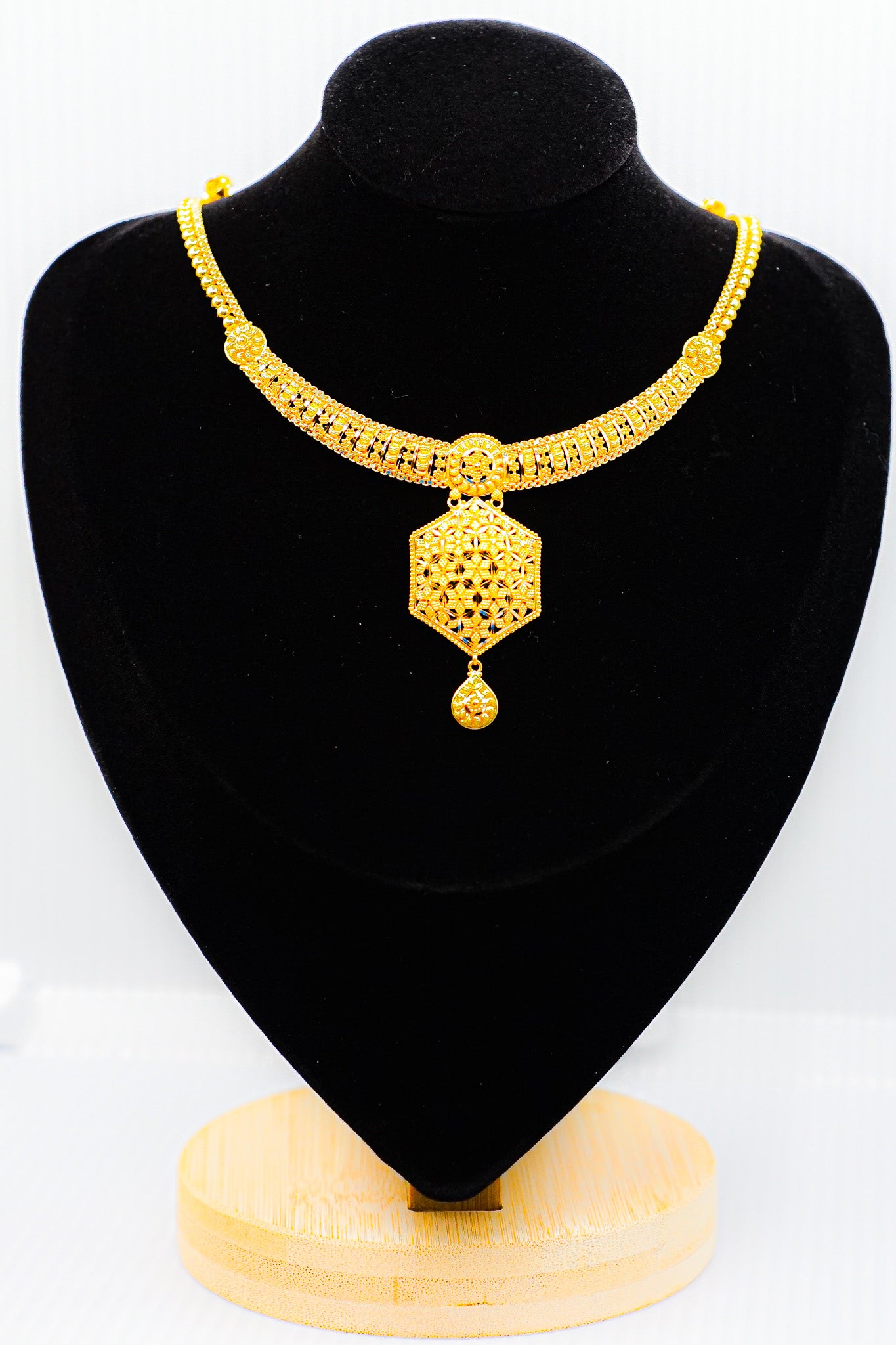 22k Gold Necklace 17.37 g