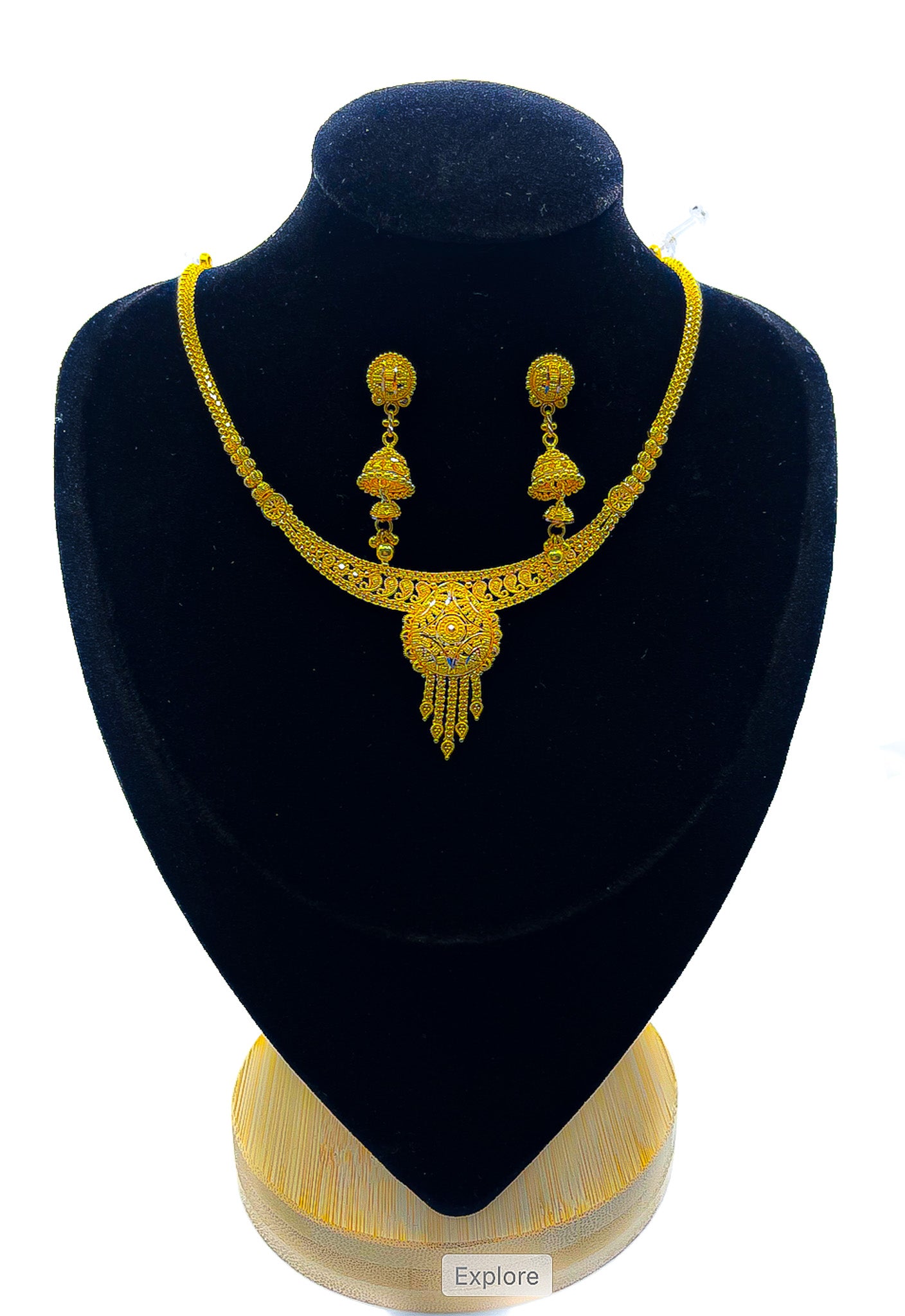 22k Gold Necklace w/ Earing set 18.08 g