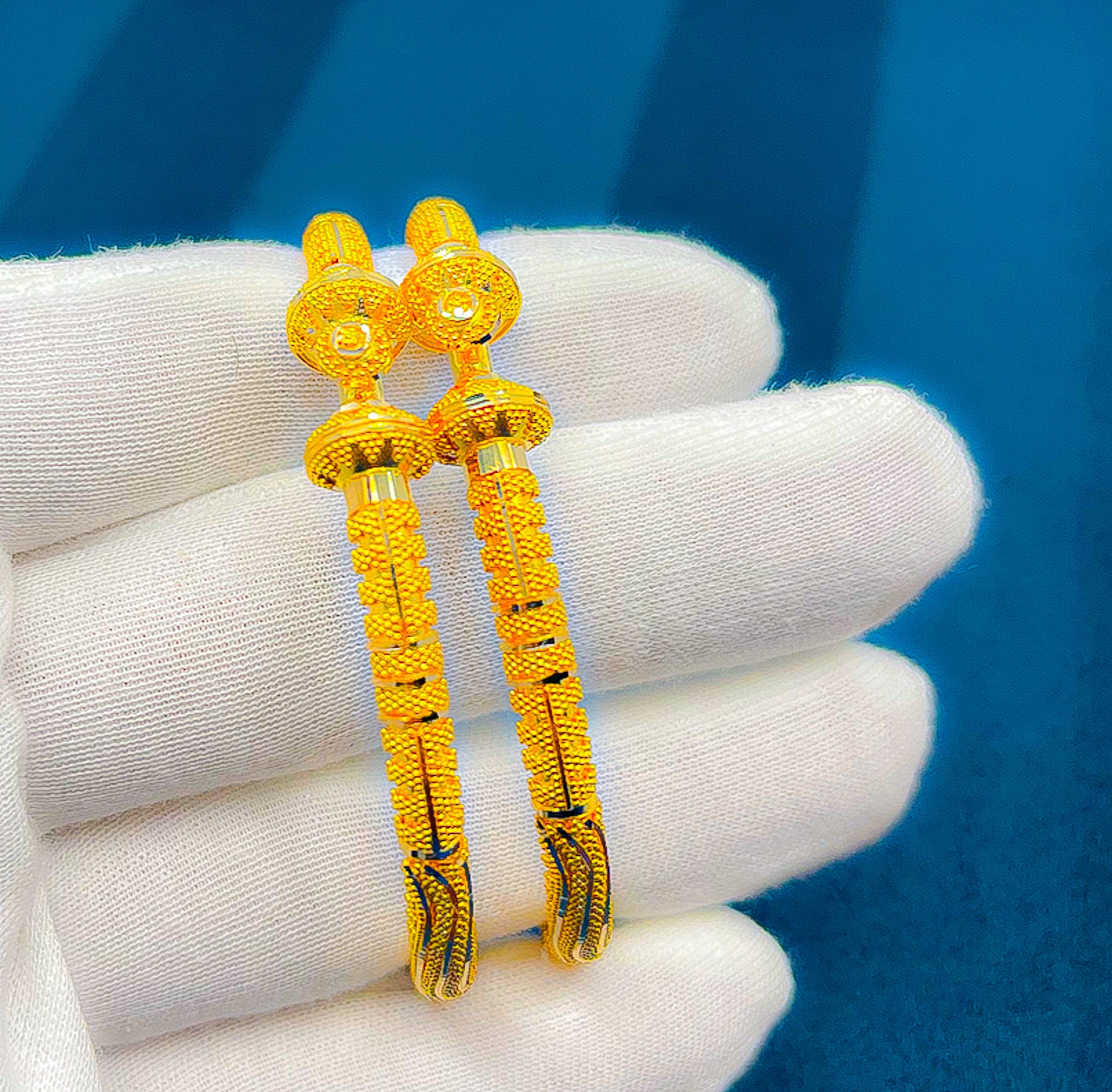22k Gold bangal 32.41 g 2PCS