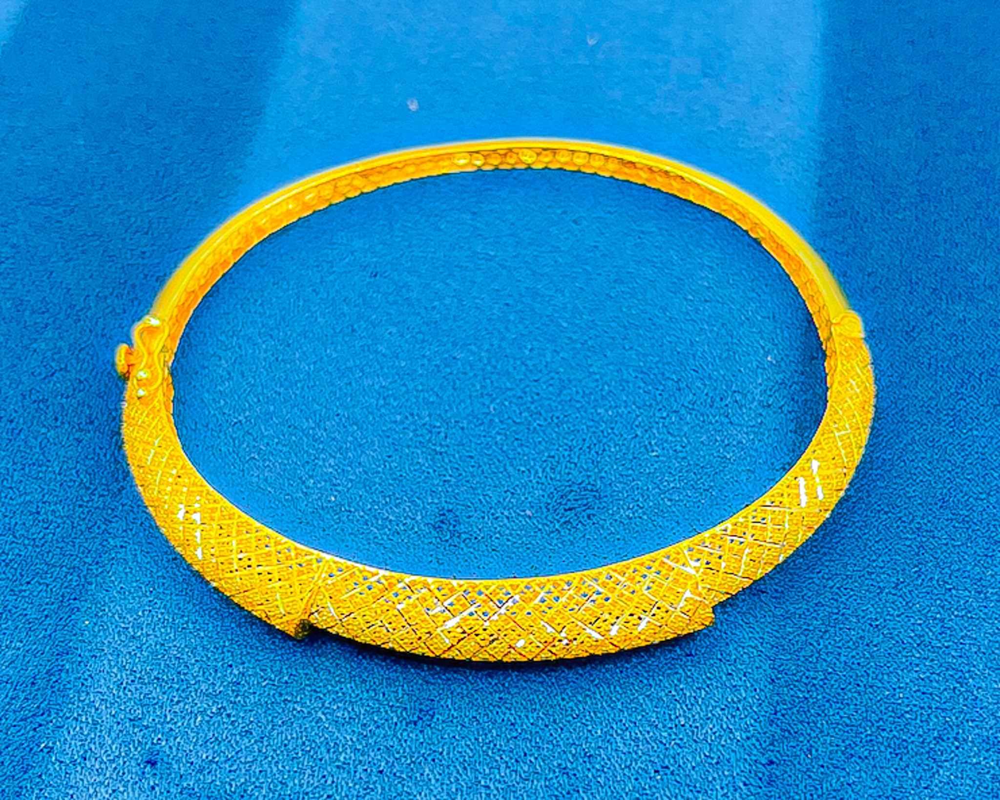 22k Gold bracelet W/ Ring Set 9.00 g