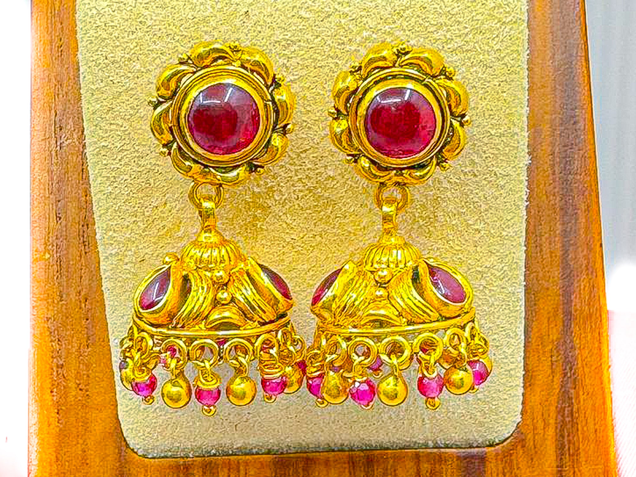 22k Gold Jhumka 9.97 g