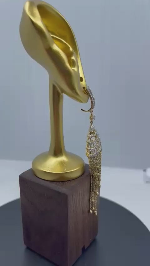 Crystal Bloom Earrings – 18k Gold, 1.07 Carat Diamond