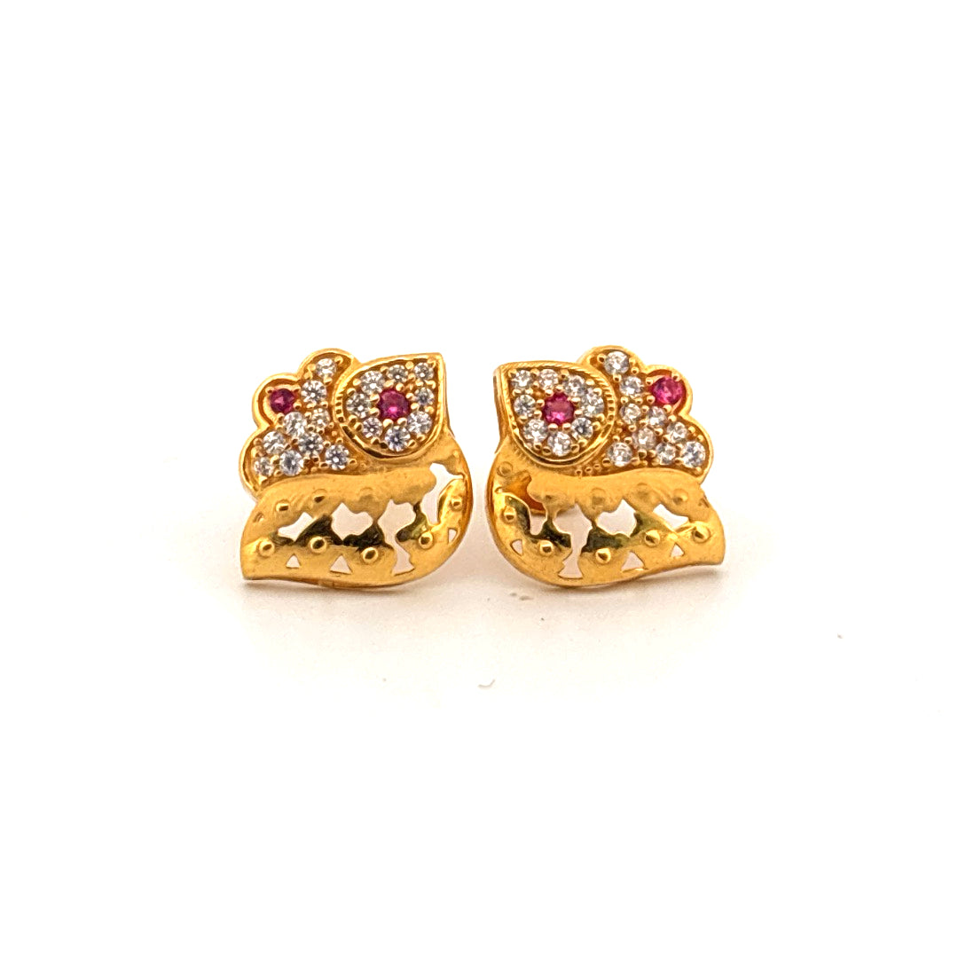 Studs wt. 3.21