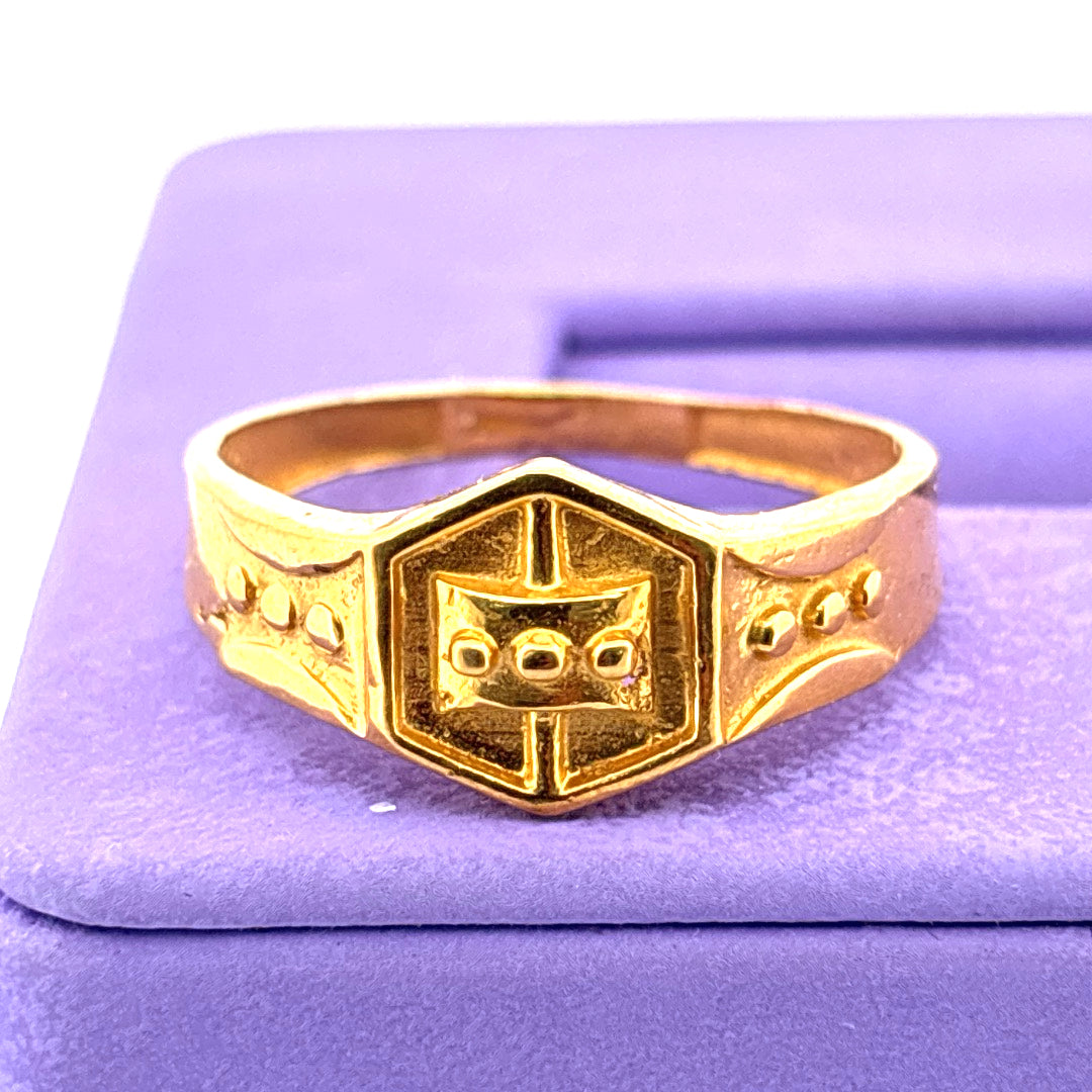 22k gold ring at 3.45