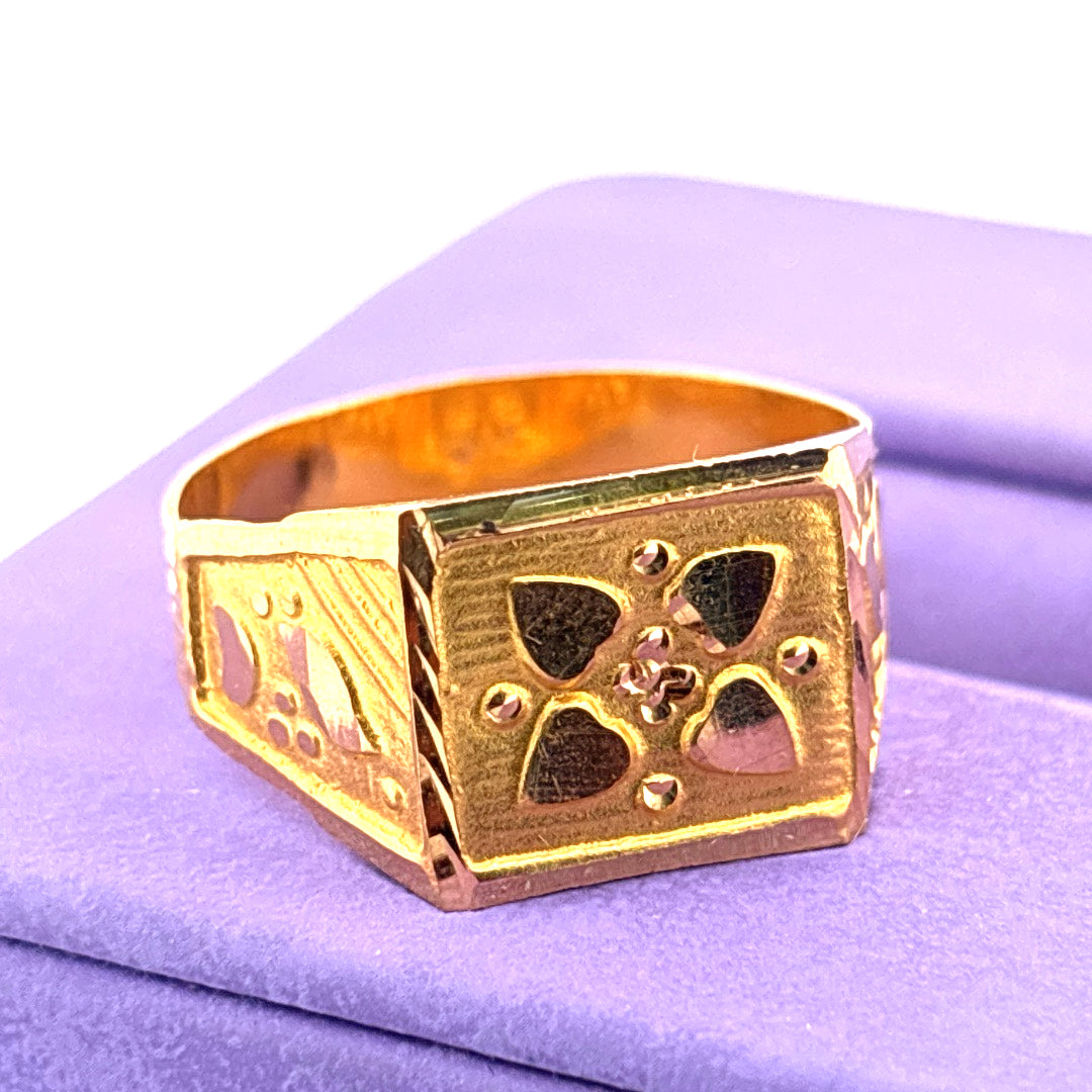 22k gold ring wt 3G