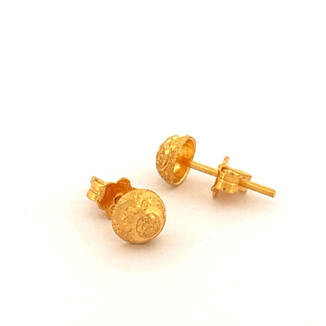 Studs wt 1.41