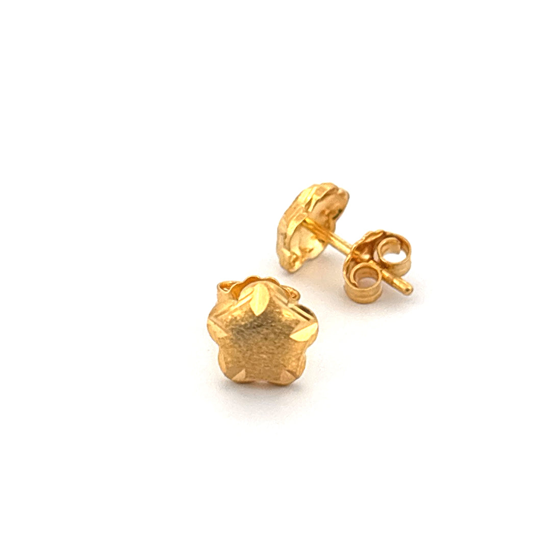 Studs wt 1.82