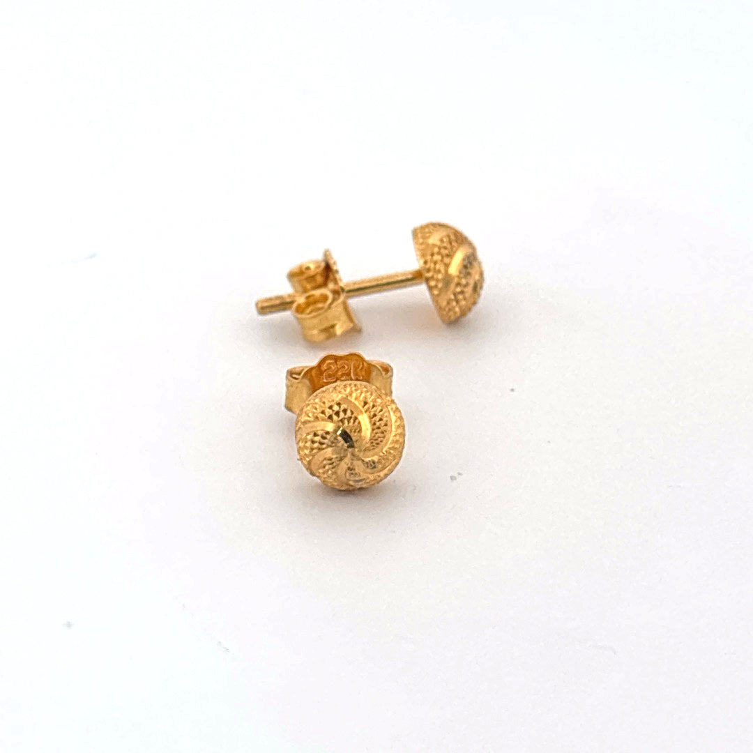 Studs wt 1.72