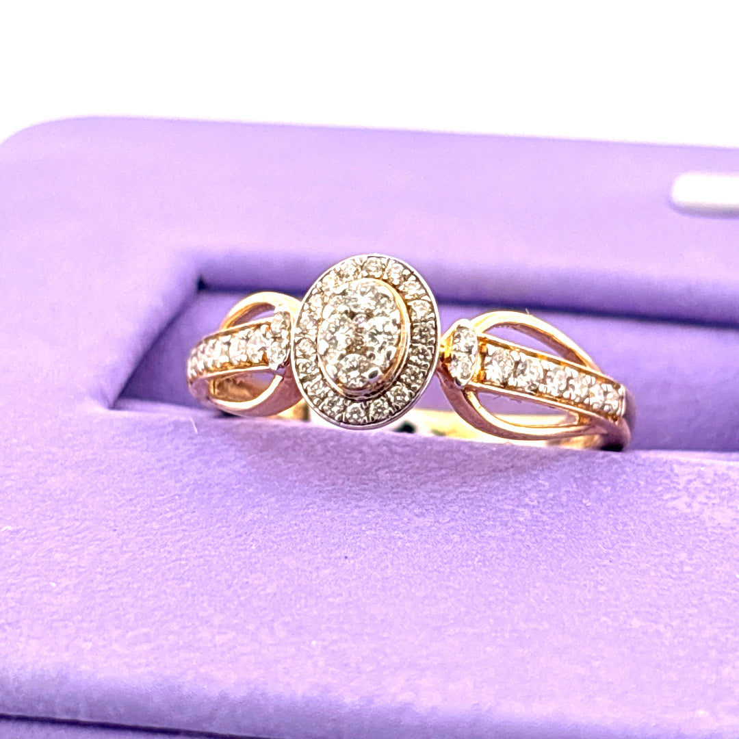 Diamond ring wt 3.015g