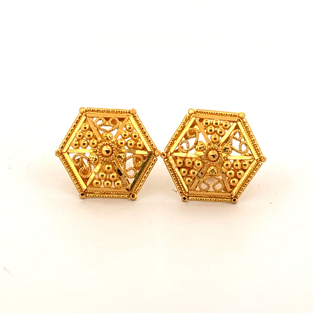Studs wt. 4.80