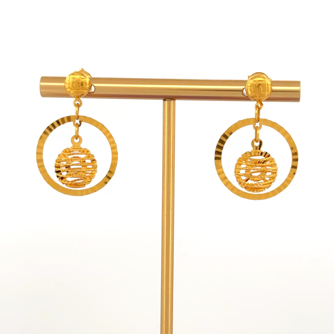 Earrings wt 4.25