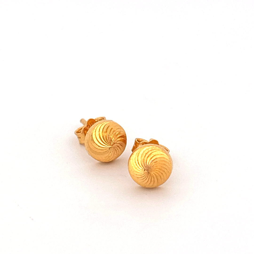 Studs wt 1.52
