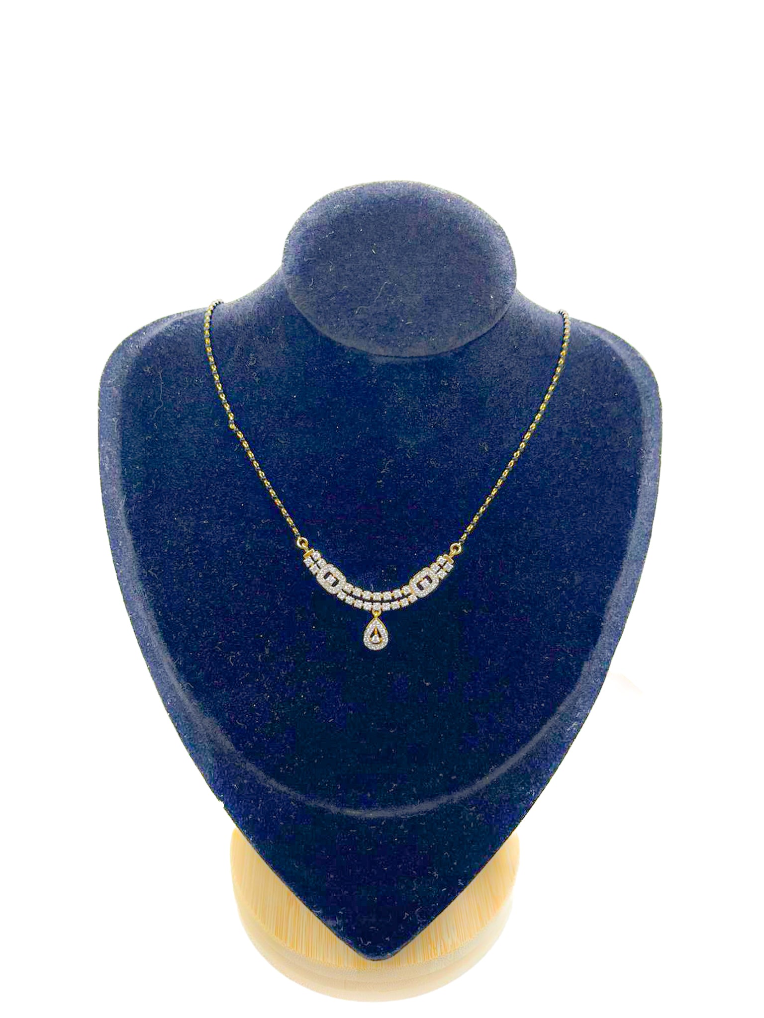 Tradition Radiance Mangalsutra – 18k Gold, 0.89 Carat Diamond