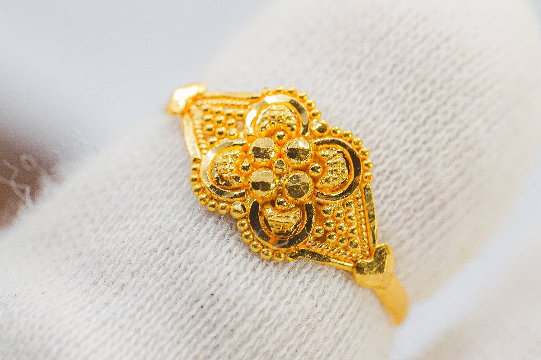 Gold Ring 22k 1.08g