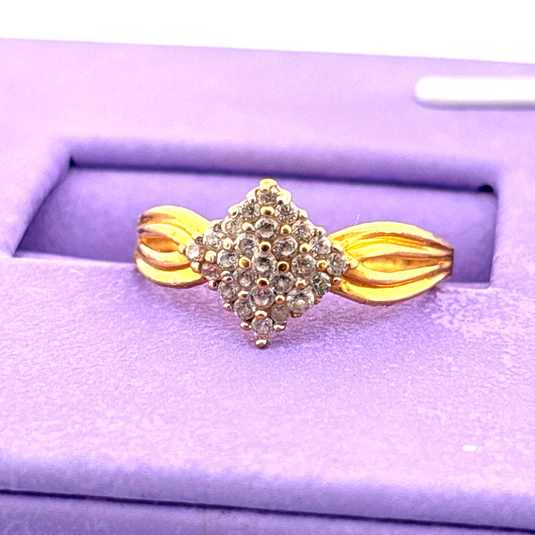 Diamond ring wt 1.95