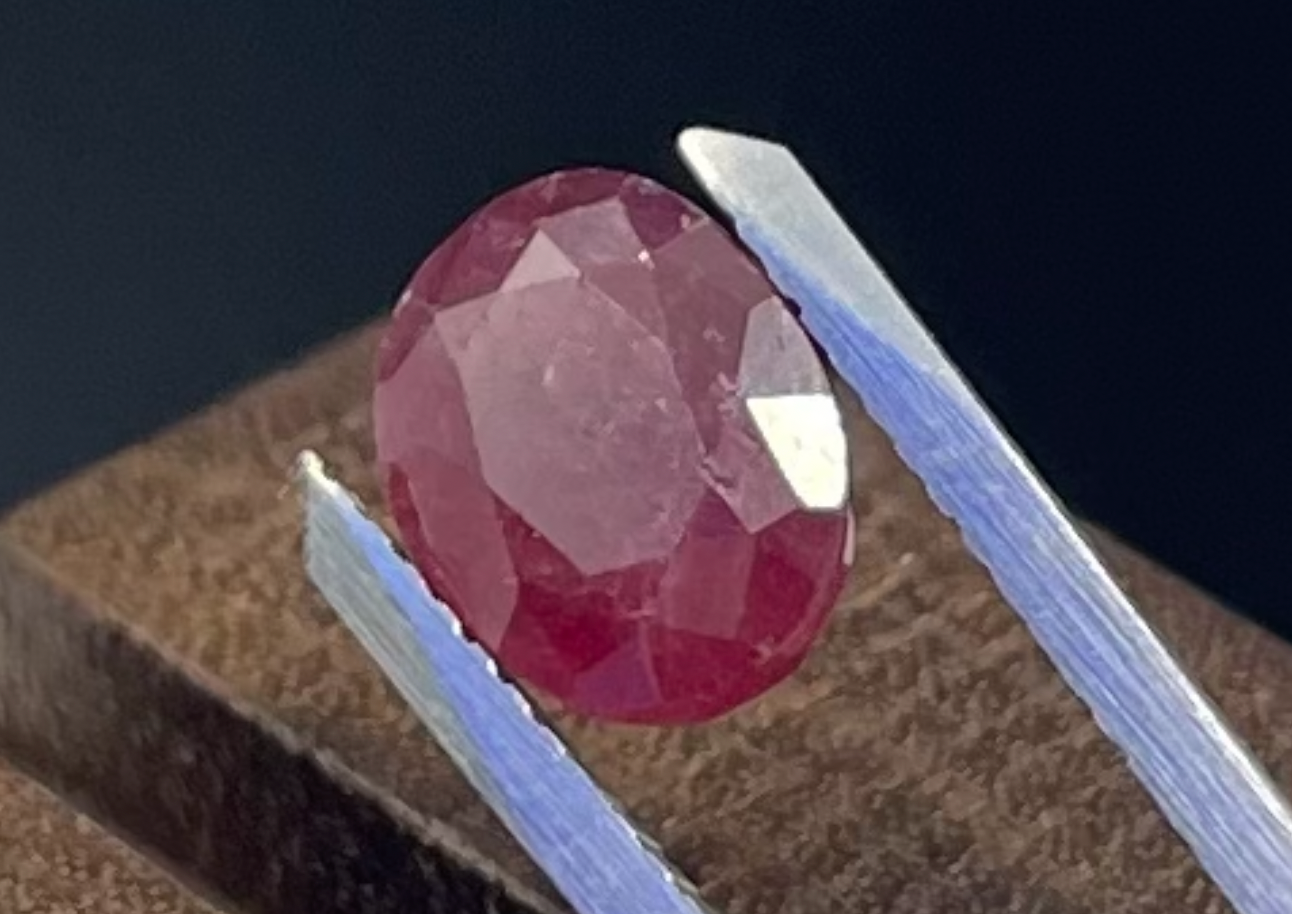 Faceted red ruby loose gemstone 0.77 g round cut