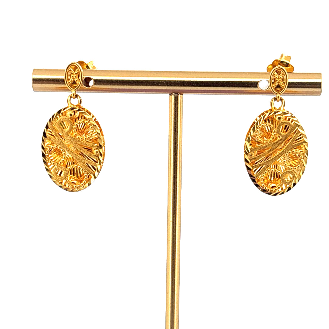 Earrings wt 7.05