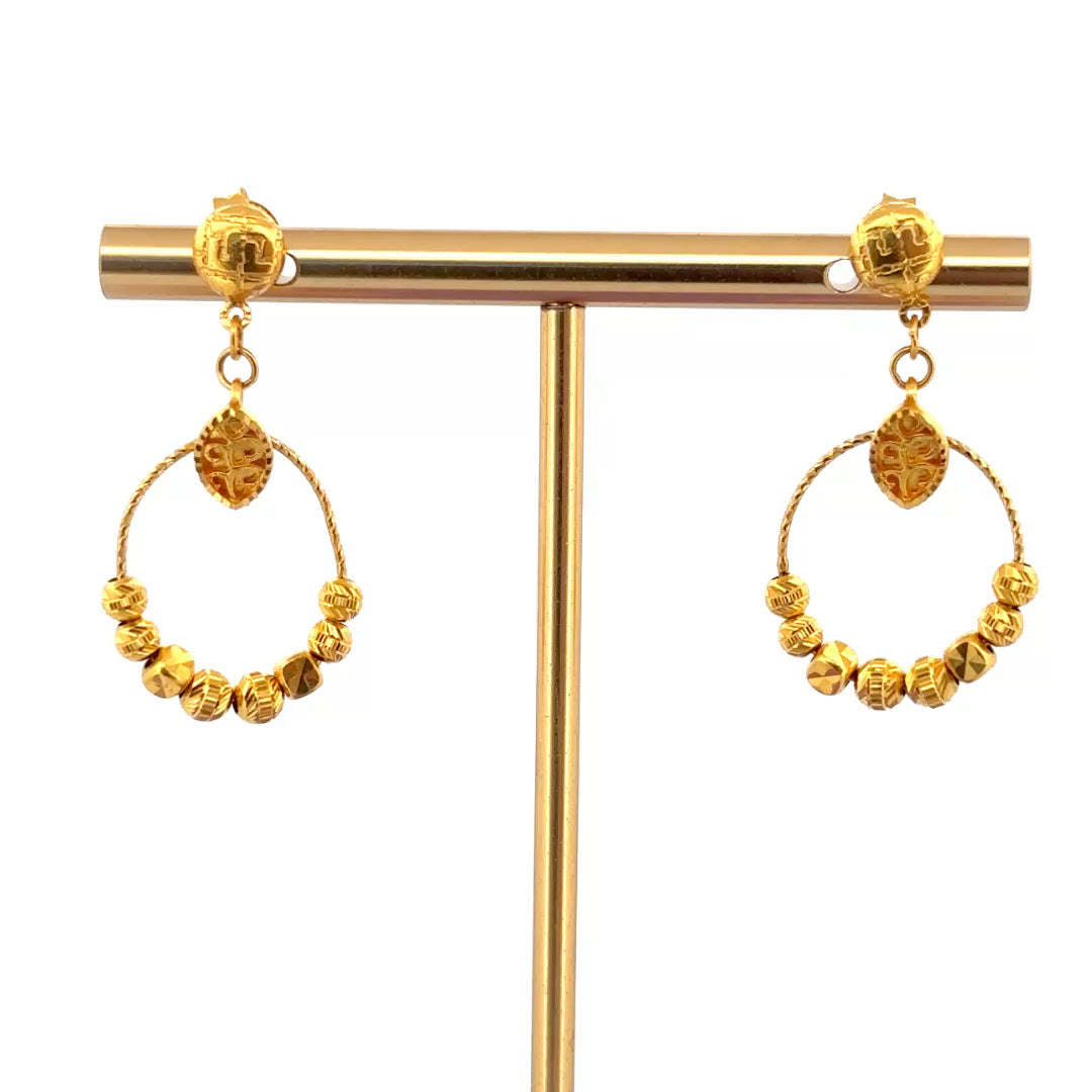 Earrings wt 4.97