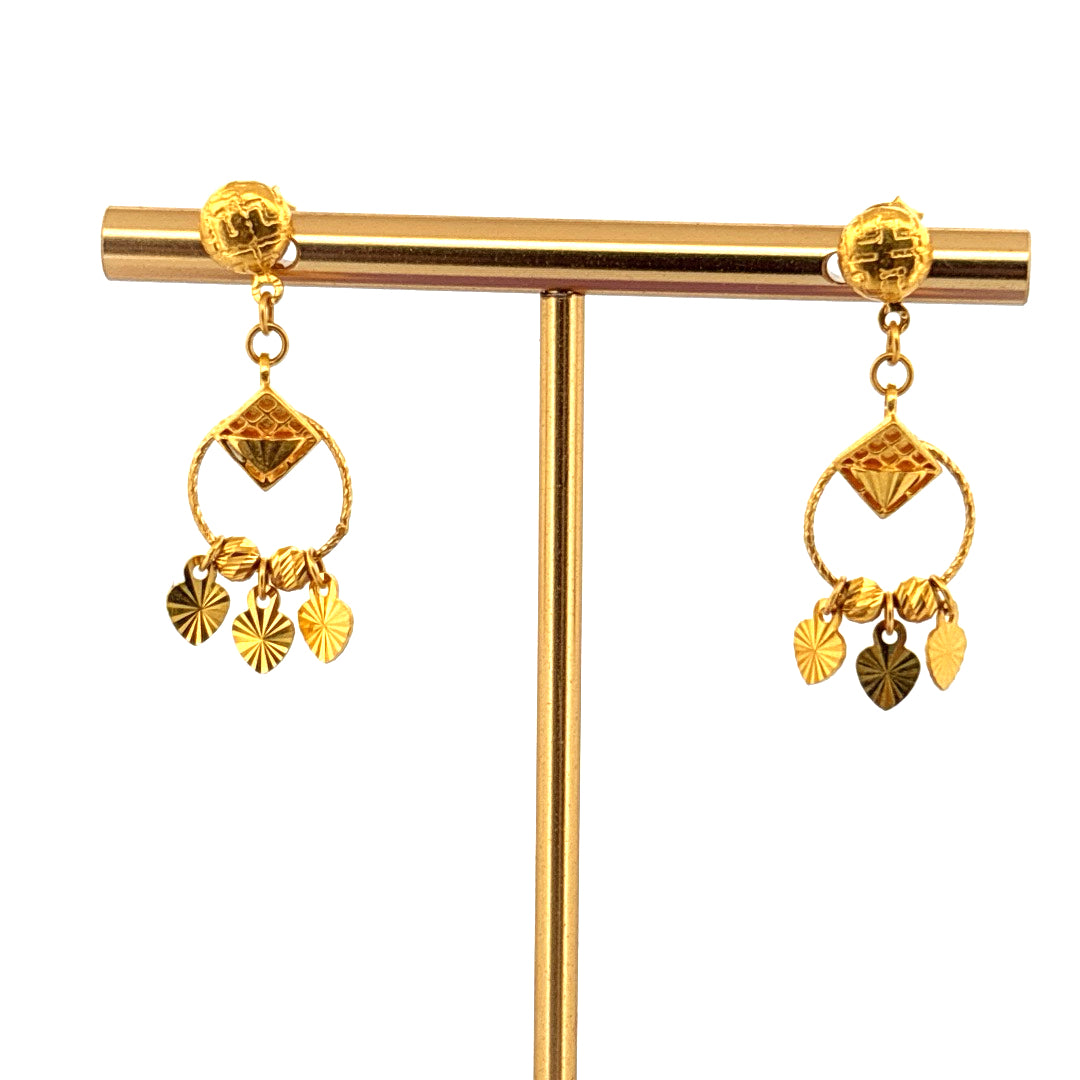 Earrings wt 4.08