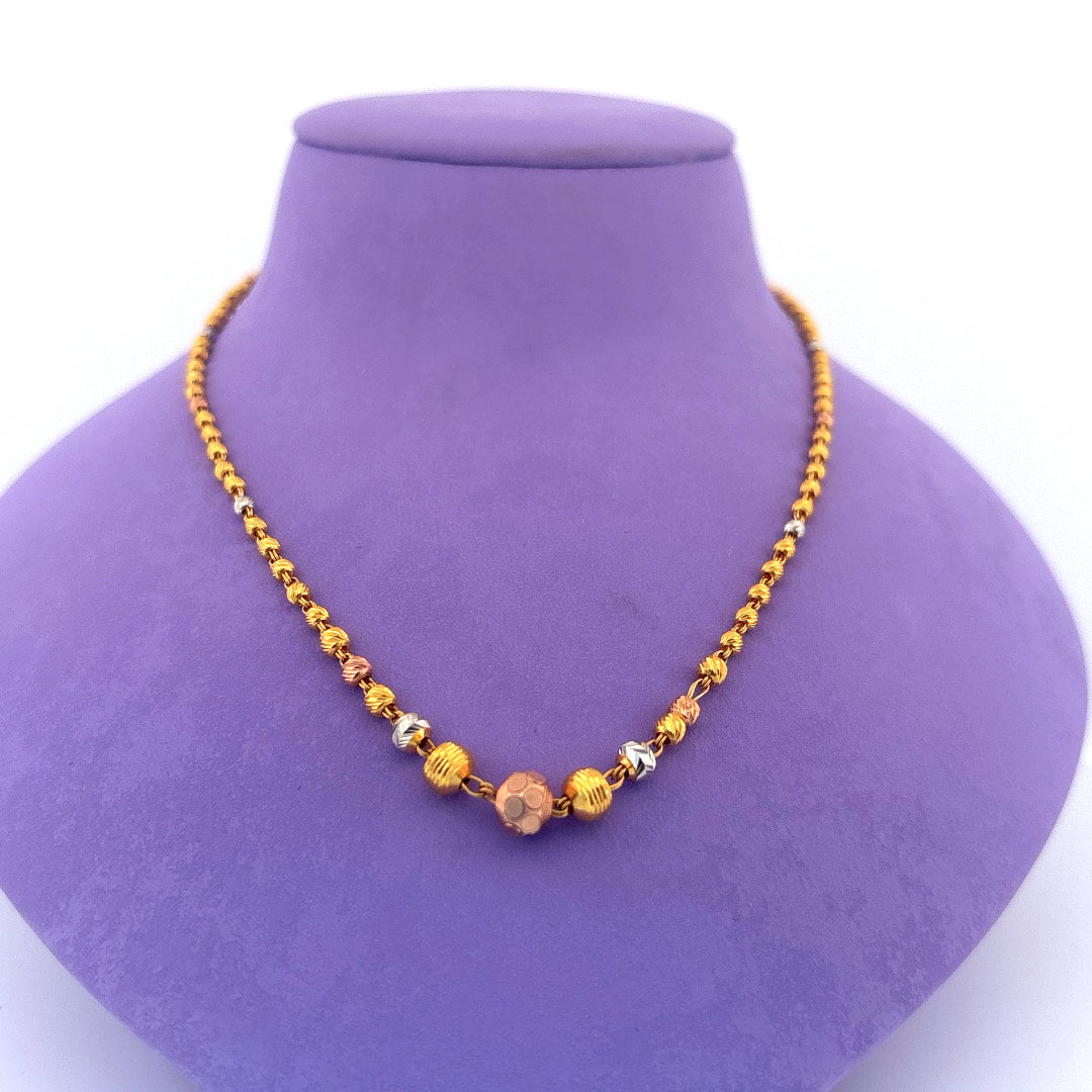 Gold chain 9.33