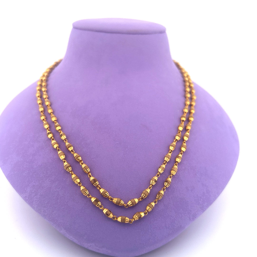 Gold chain wt 19.15