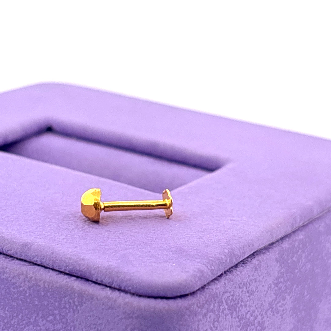 Textured nose pin