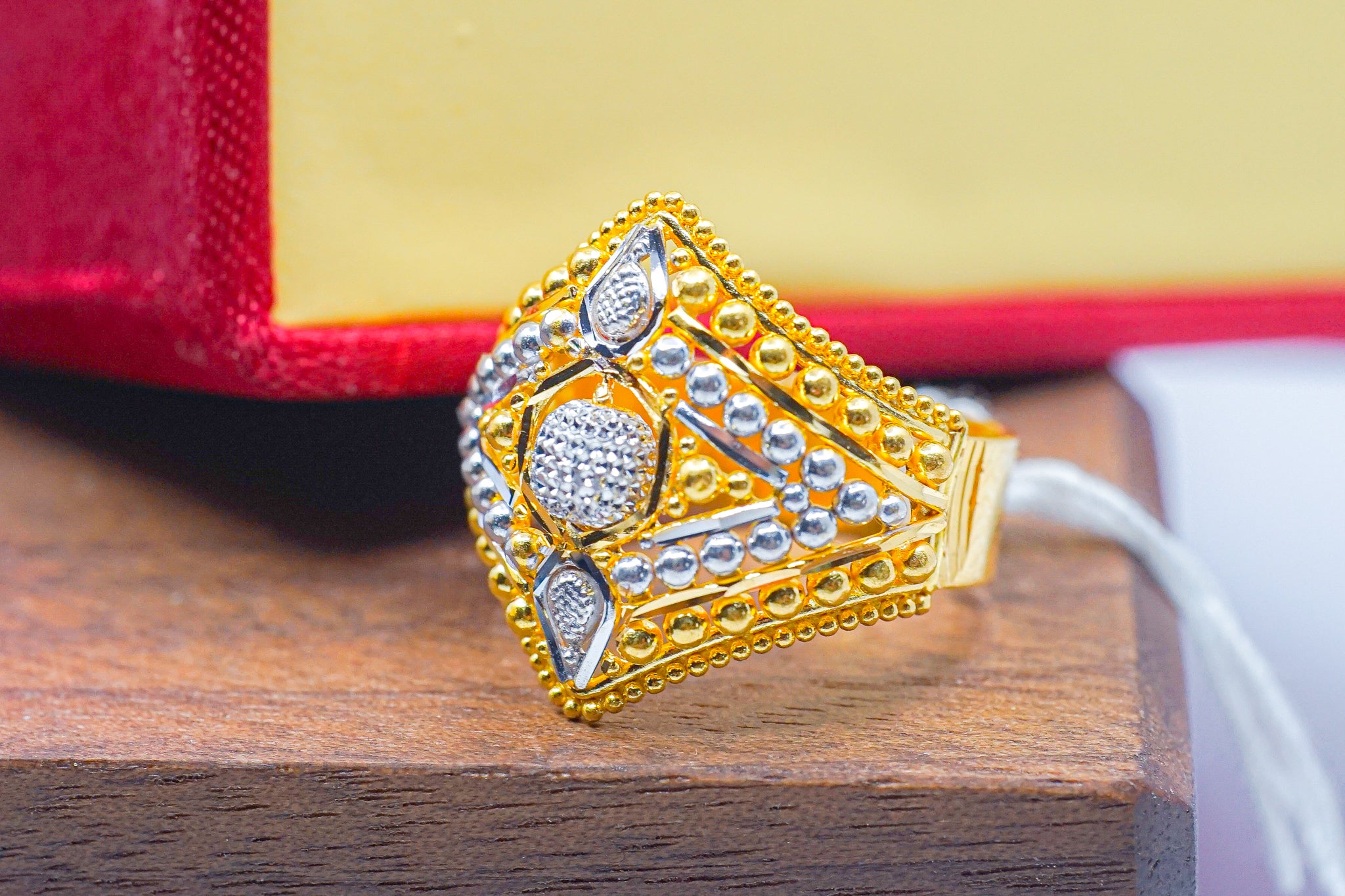 22k Gold Ring 4.79 g