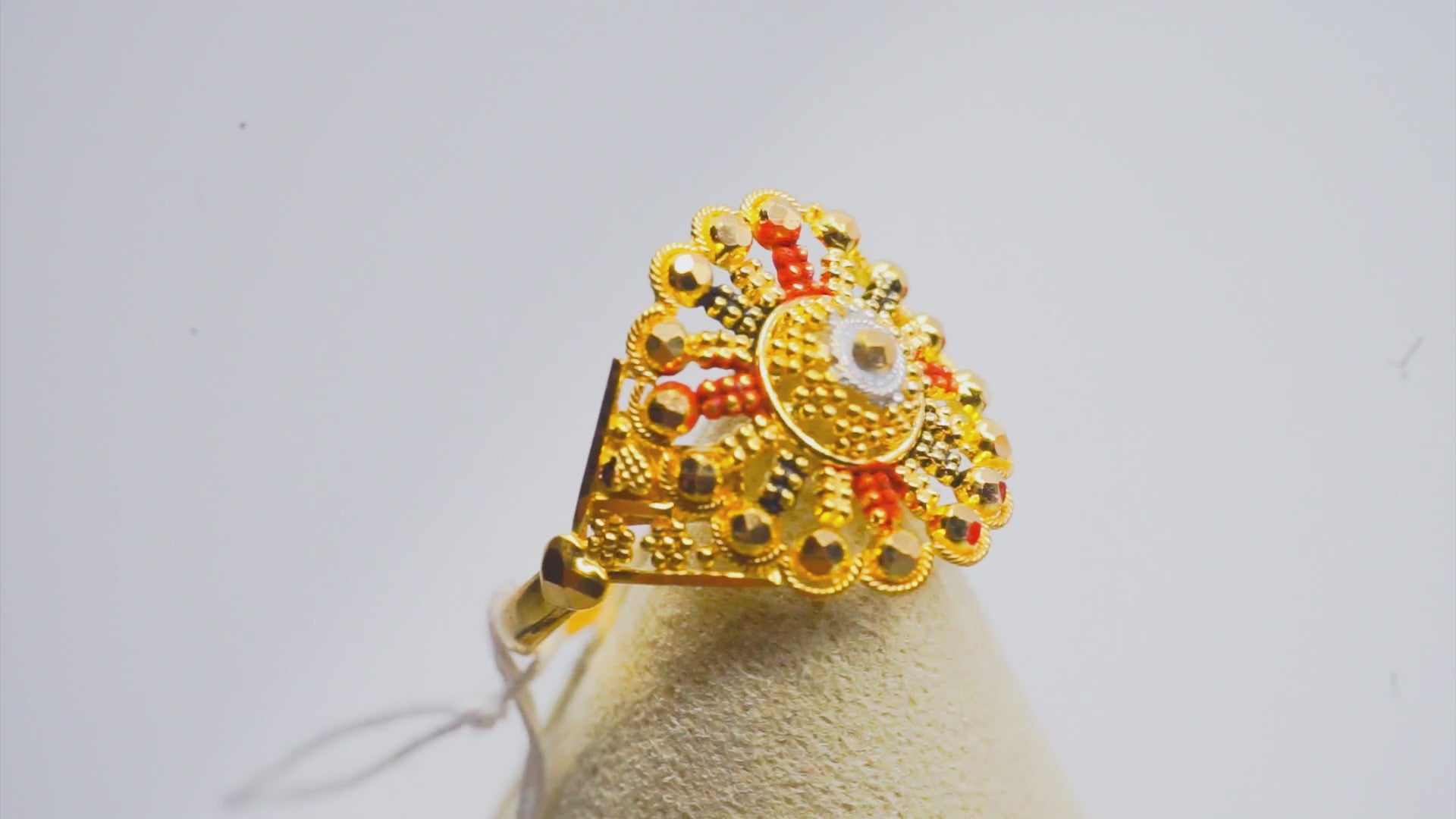 22k Gold Ring 2.80 g