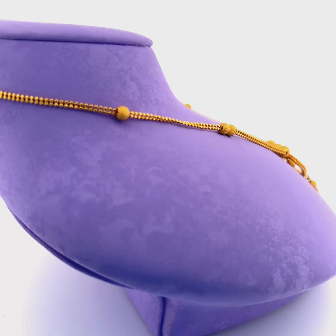 Gold chain wt 9.32