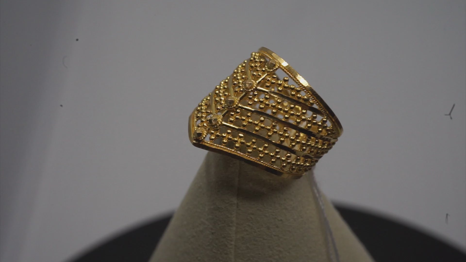 22k Gold Ring 5.82 g