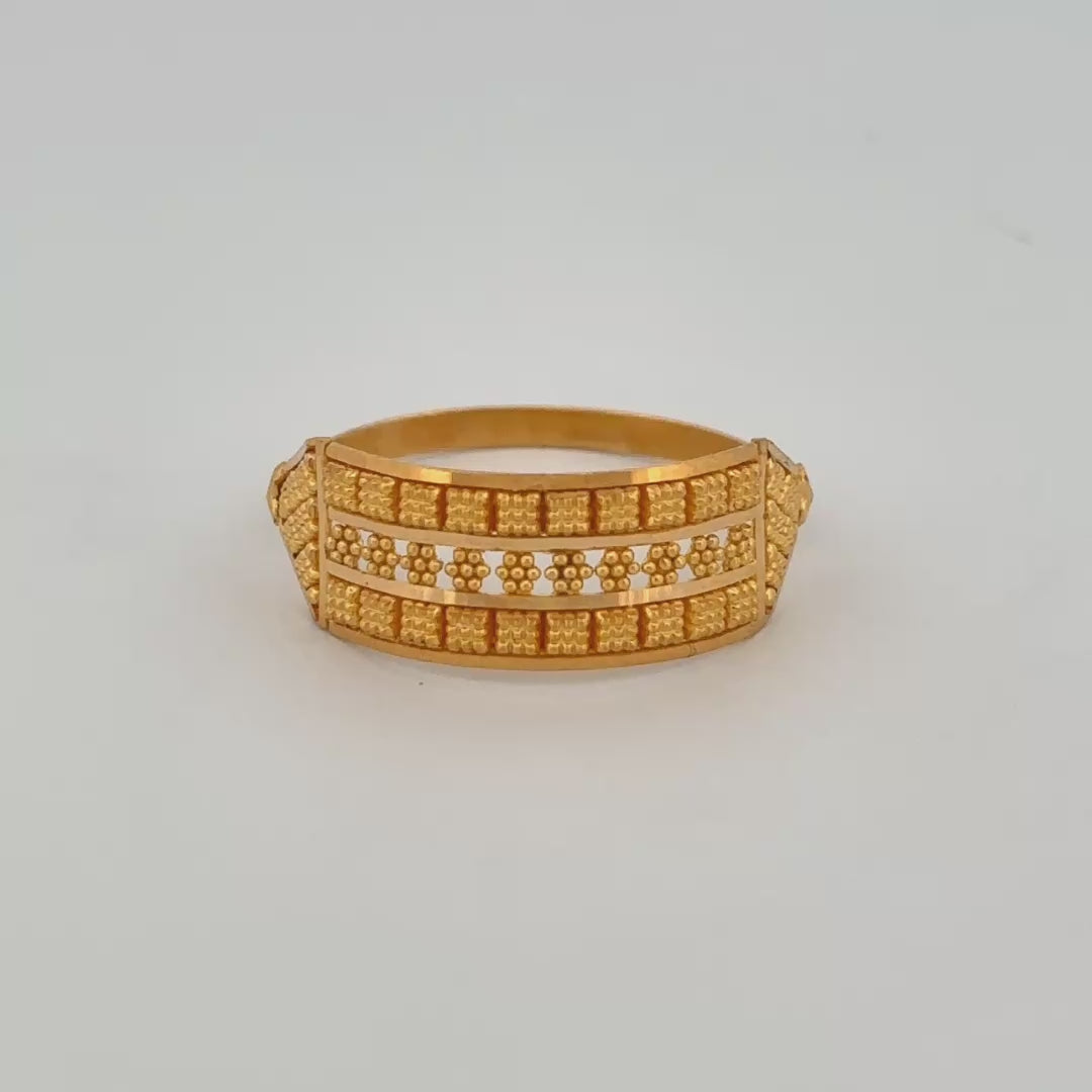 22k Gold Ring wt. 1.80g
