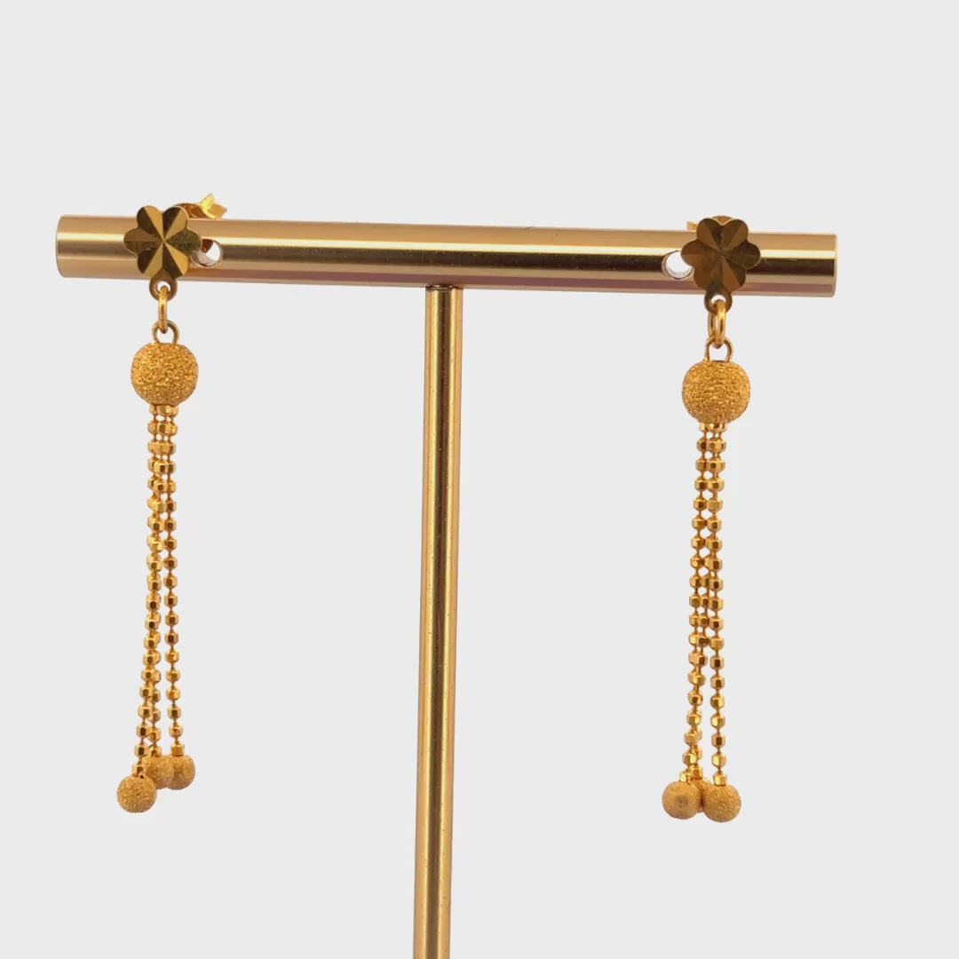 Dangling wt 3.85