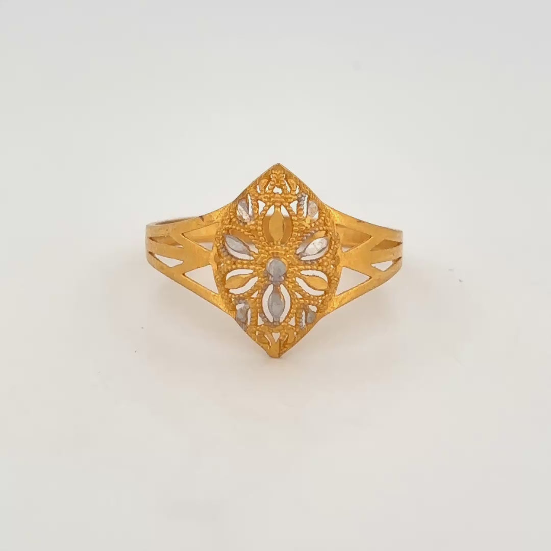 22k Gold ring with stone wt. 1.76g