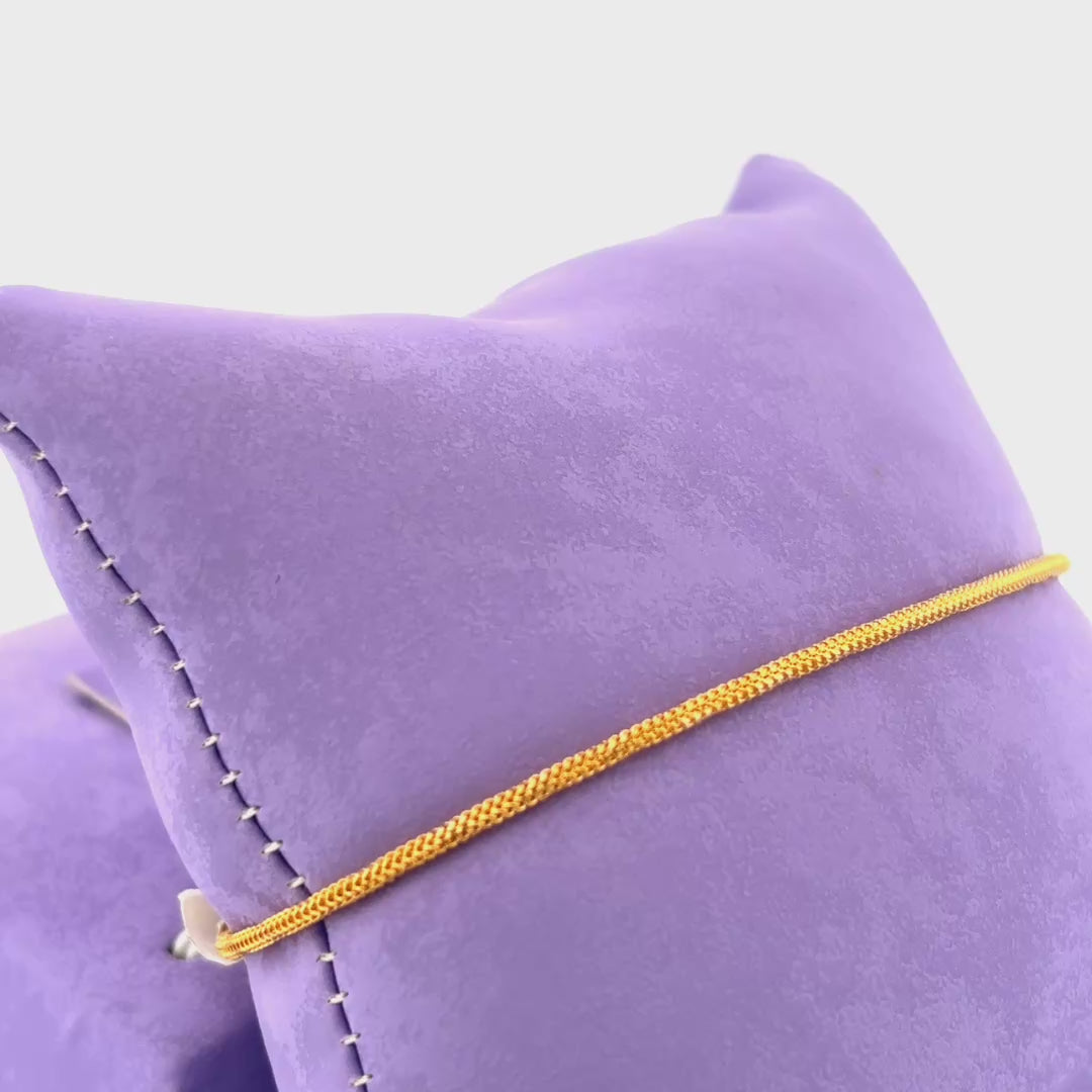 Bracelet wt 2.77g