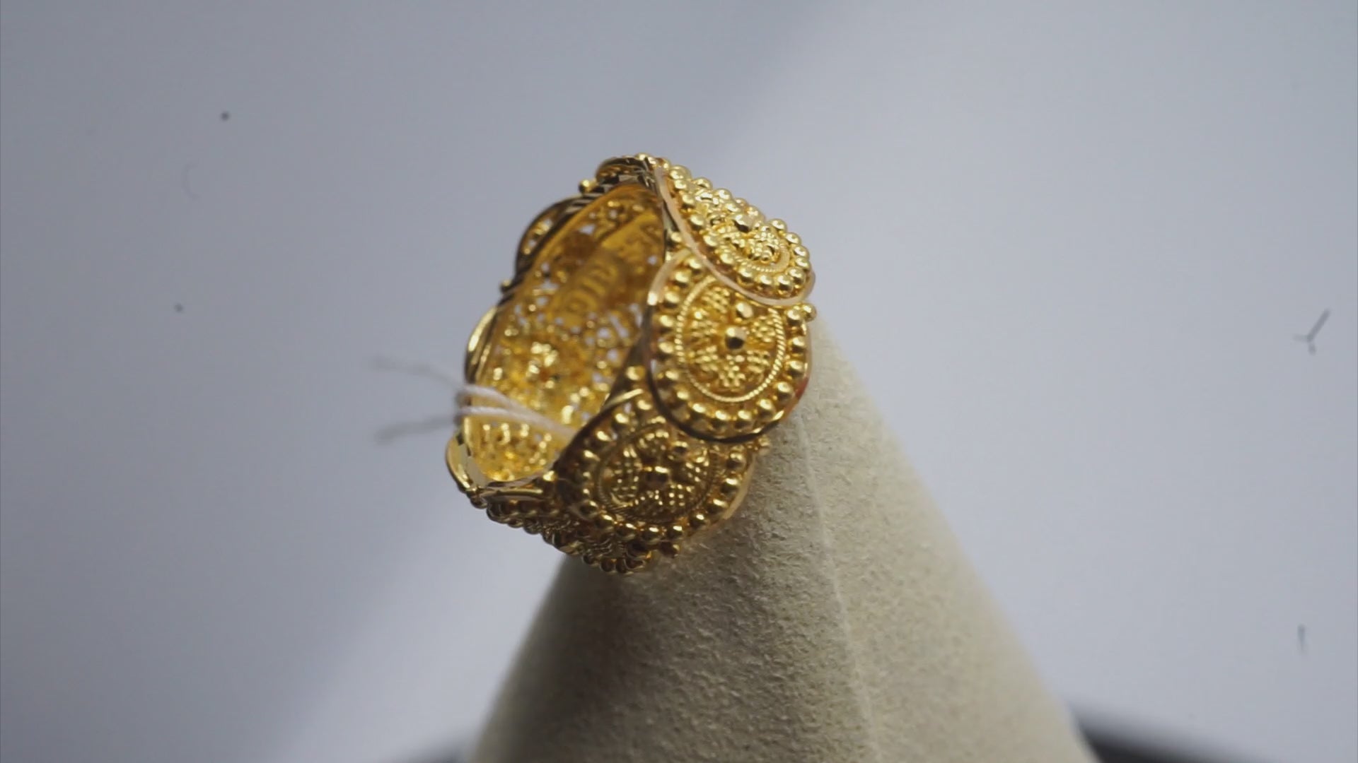22k Gold Ring 4.56 g