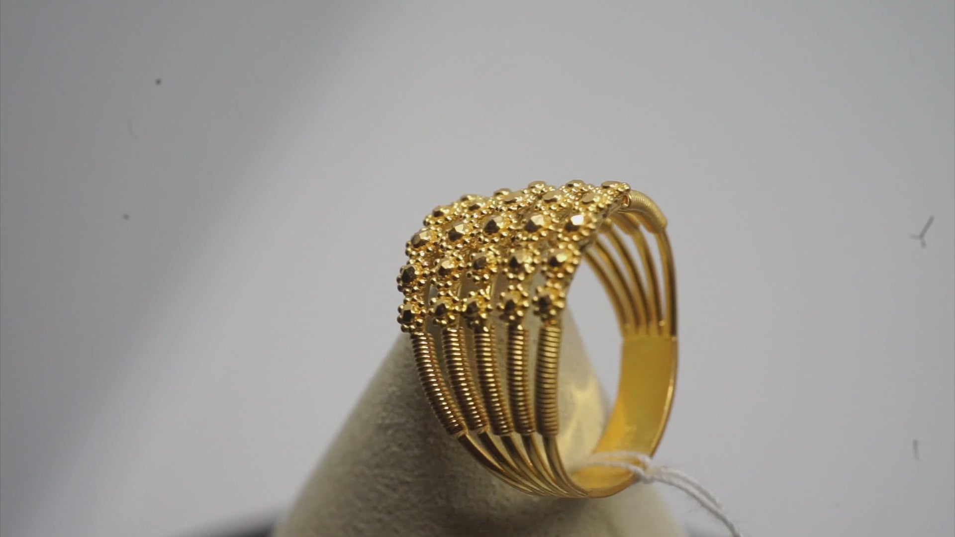 22k Gold Ring 7.44 g