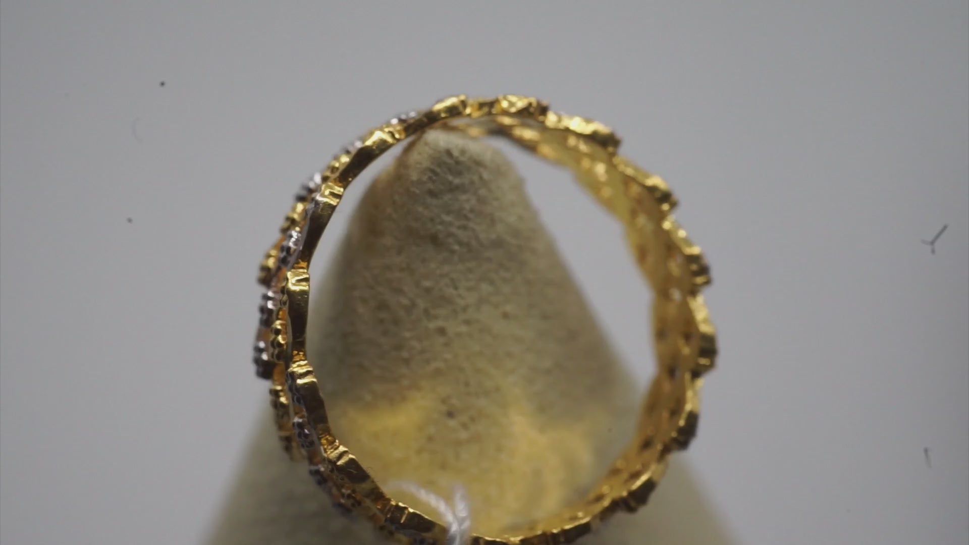 22k Gold Ring 3.13 g