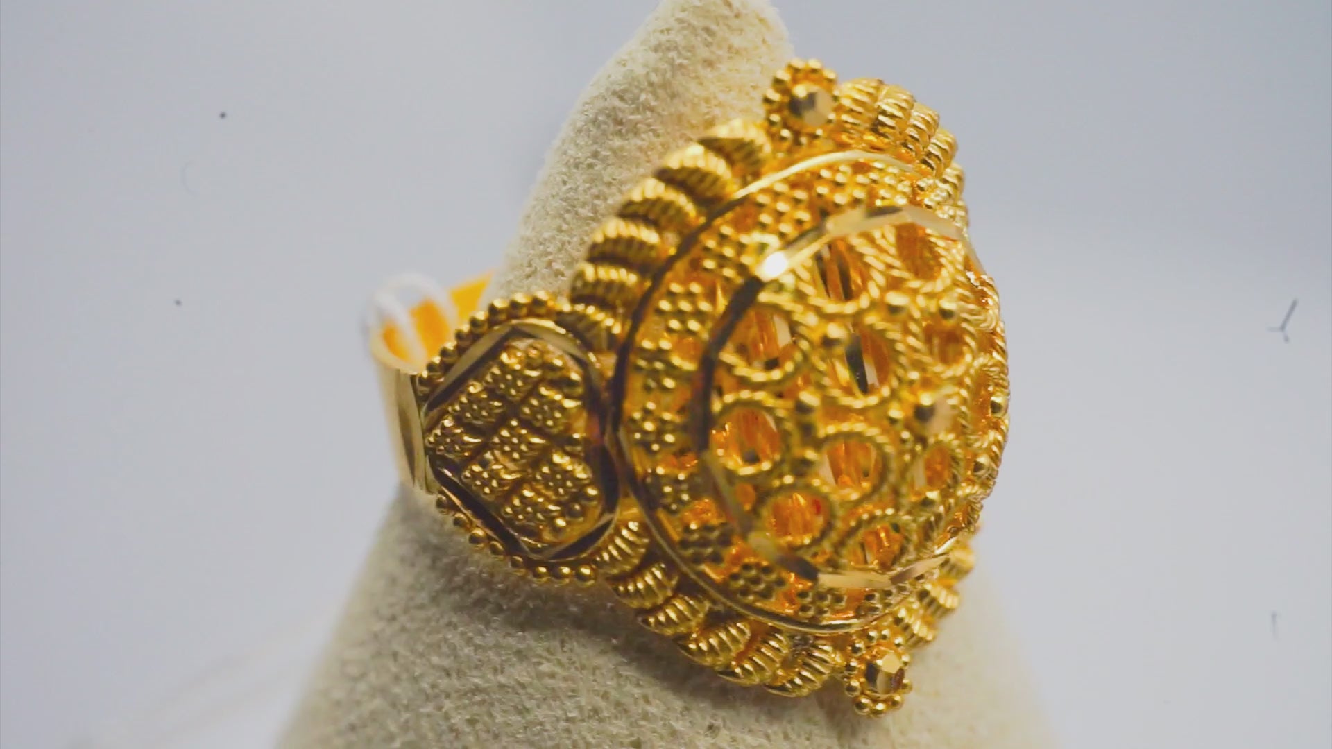 22k Gold Ring 5.27 g