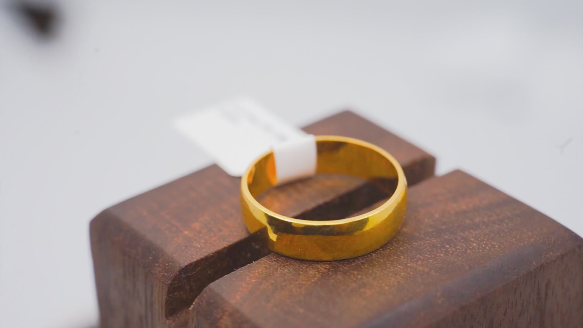 Gold Ring 22k 3.88g