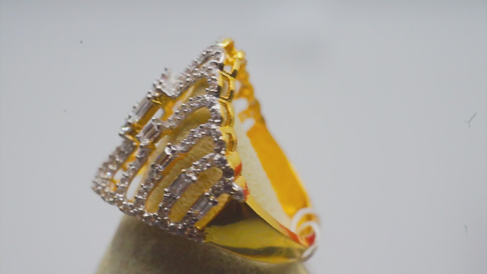 22k Gold Ring 5.95 g