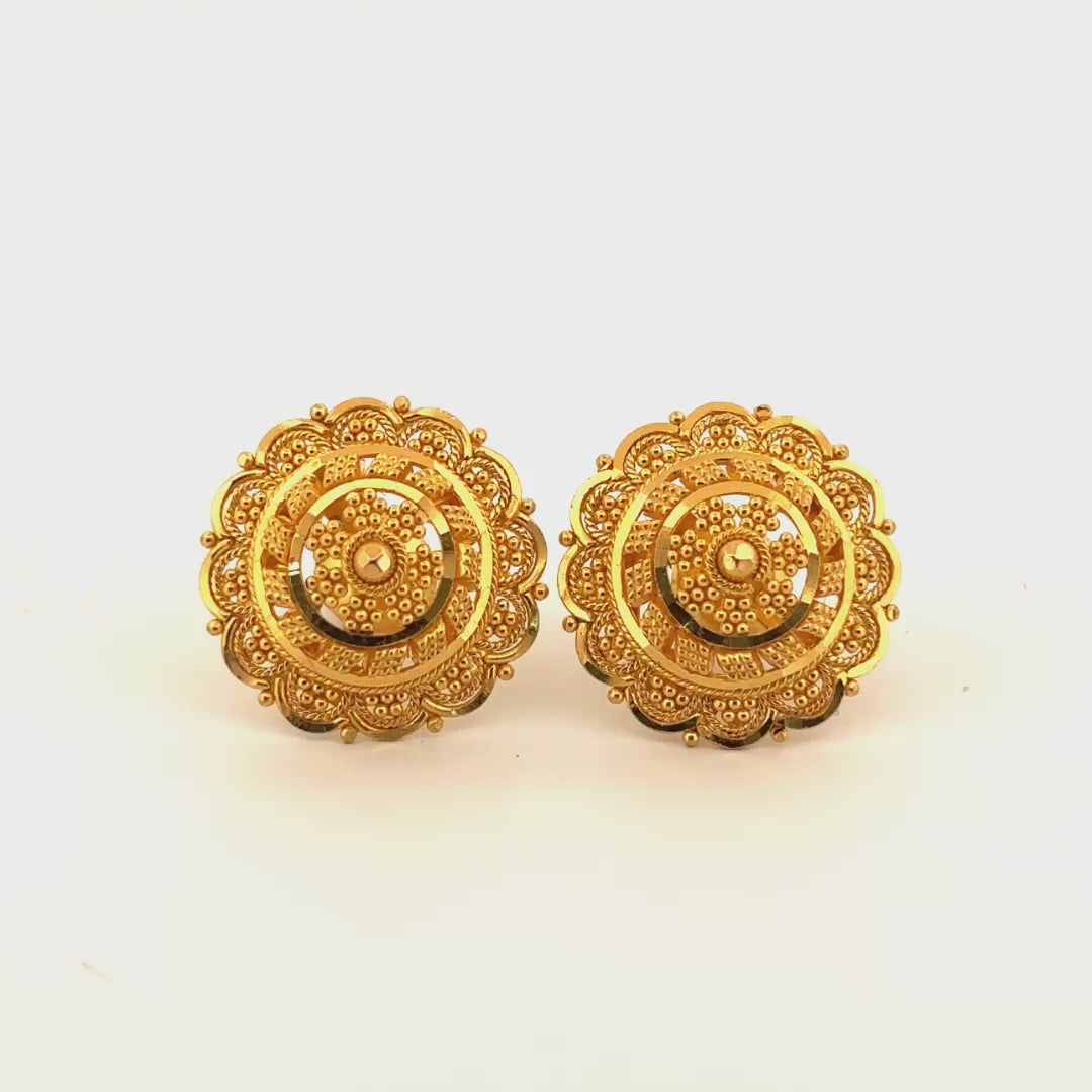 Studs wt. 4.80