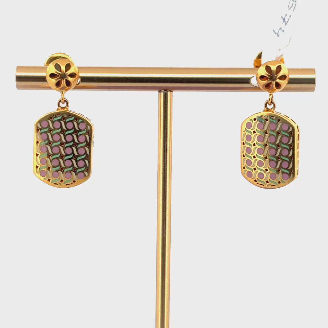 Earrings wt 7.11