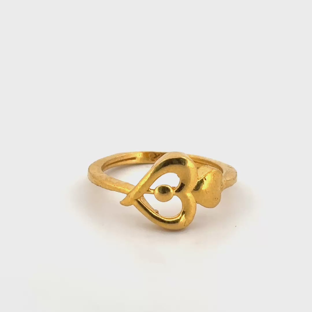 22K Gold Double Heart Ring wt. 4.10g