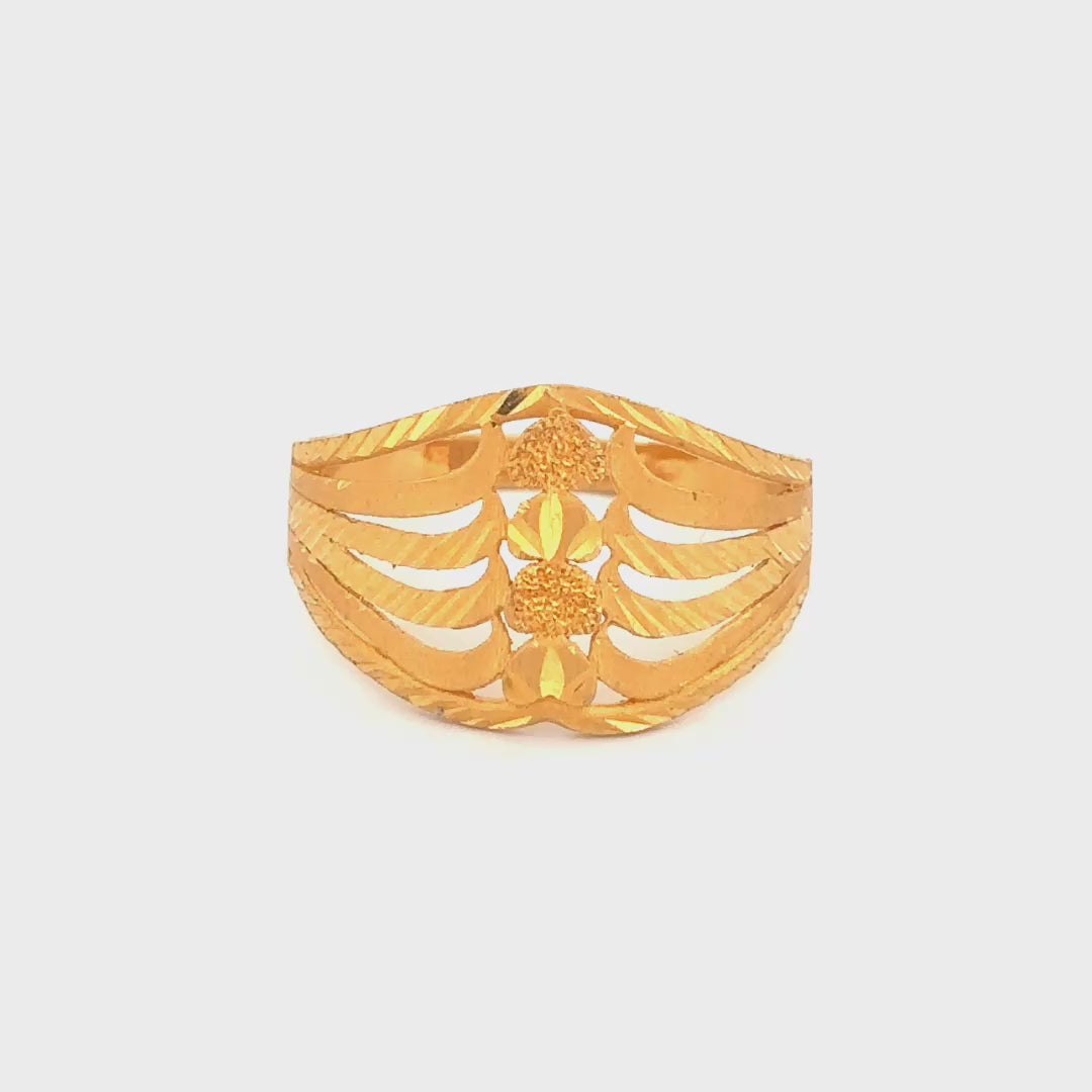 22k Gold ring wt. 3.09g