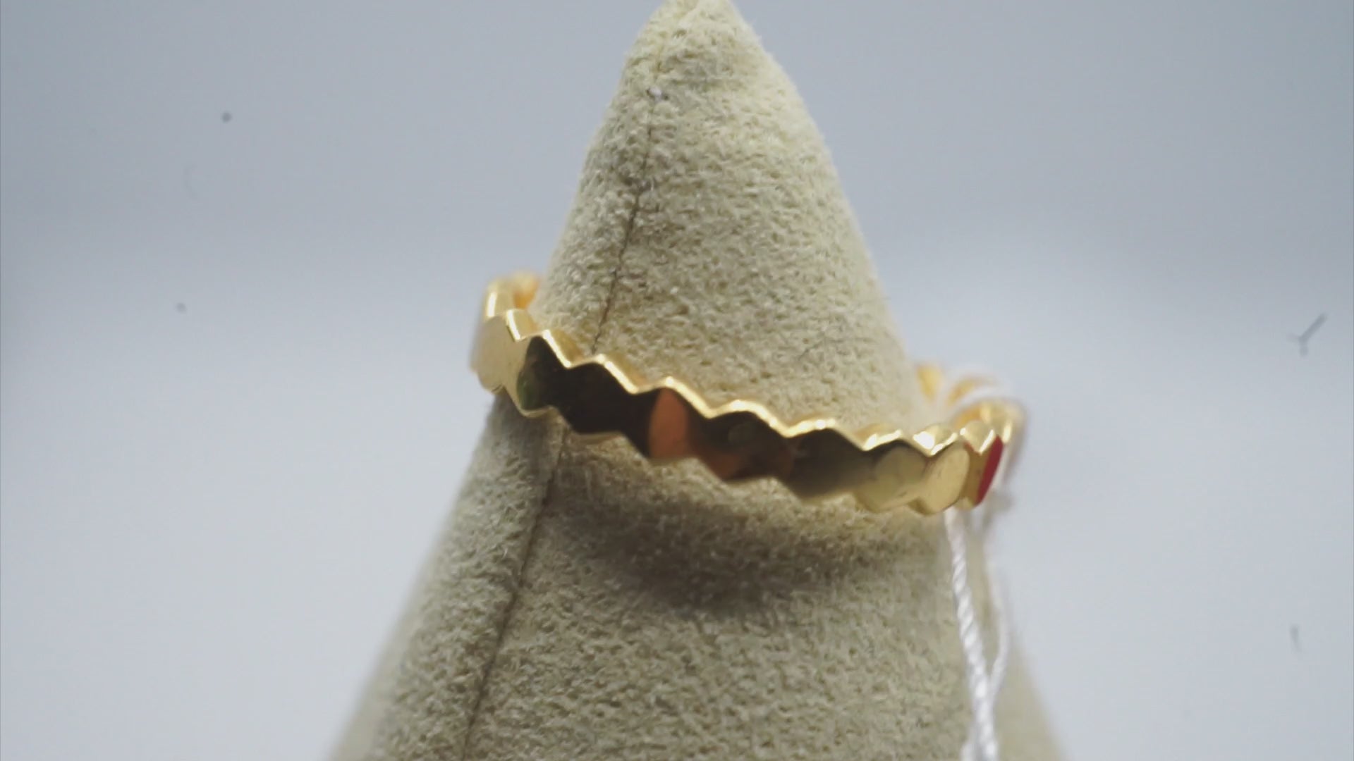 22k Gold Ring 2.69 g
