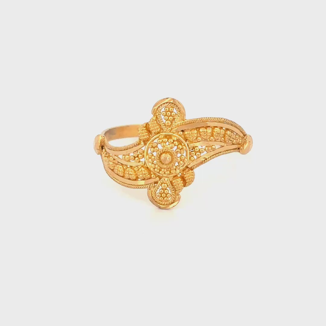 22K Gold Traditional Filigree Ring  wt 2.11 g