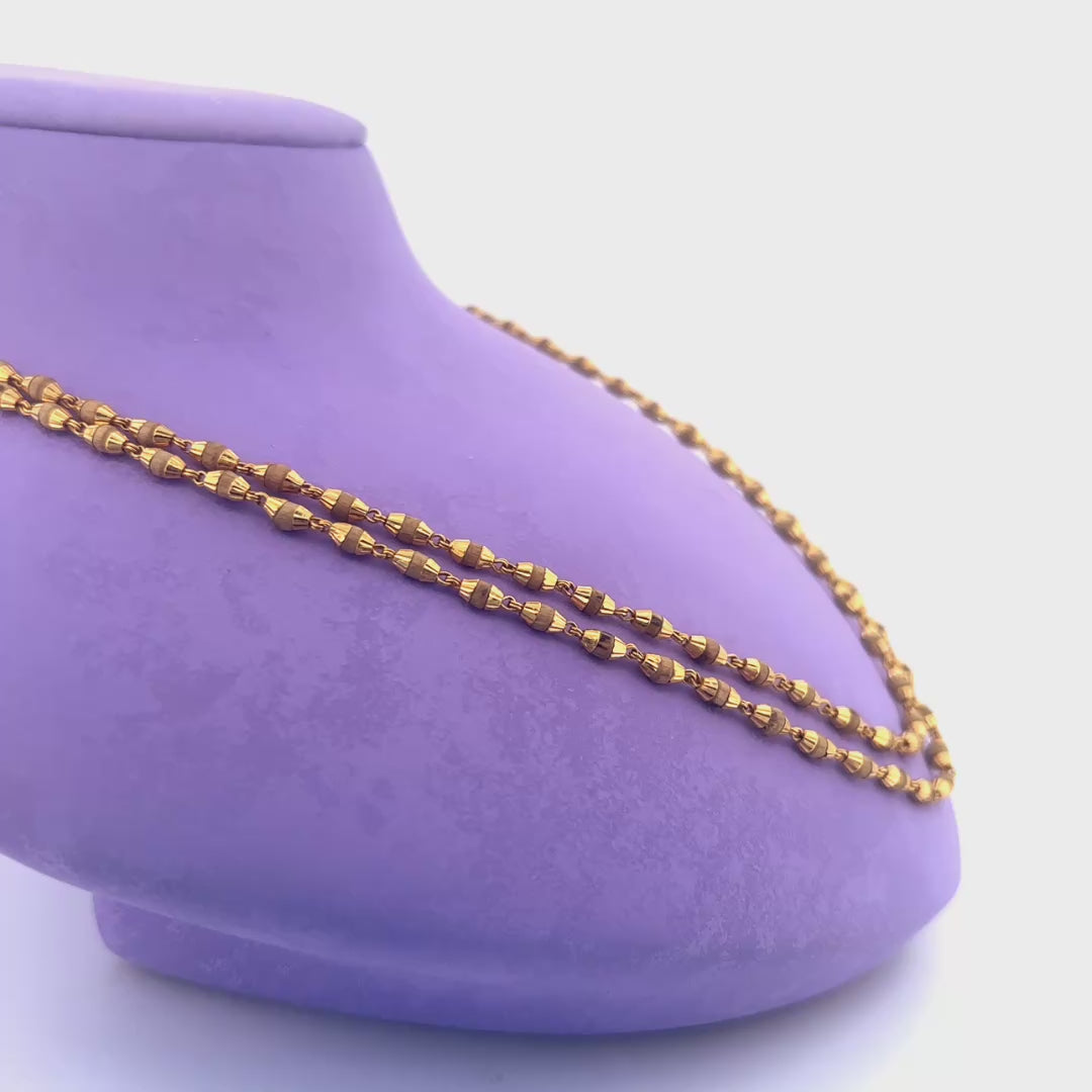 Gold chain wt 19.15