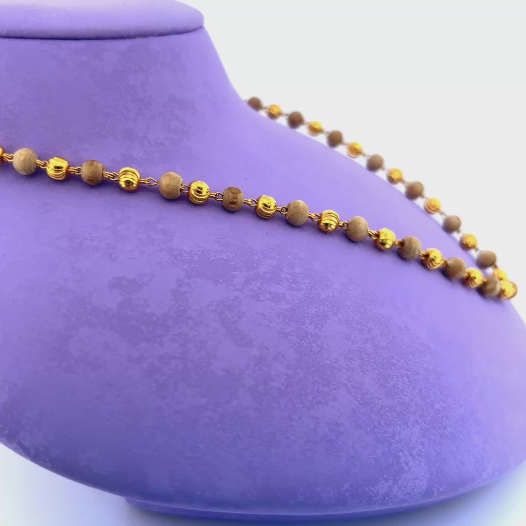 Gold chain wt 19.5