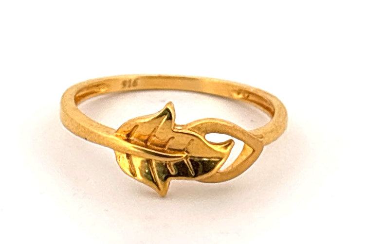 22K Gold Leaf Design Ring wt 1.89g